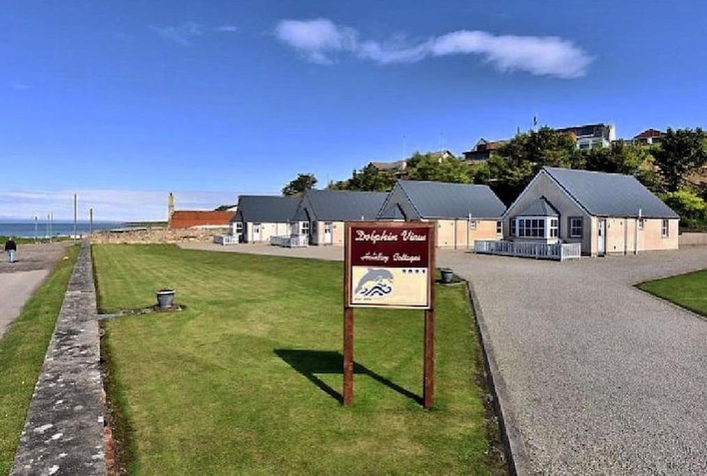 Dolphin View Cottages Portmahomack Bagian luar foto