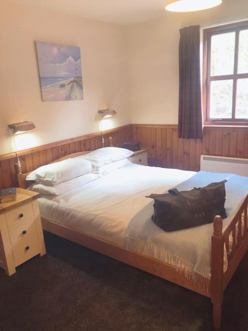 Dolphin View Cottages Portmahomack Bagian luar foto