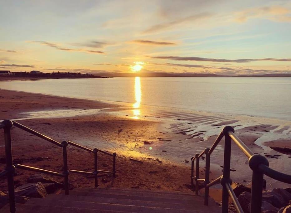 Dolphin View Cottages Portmahomack Bagian luar foto