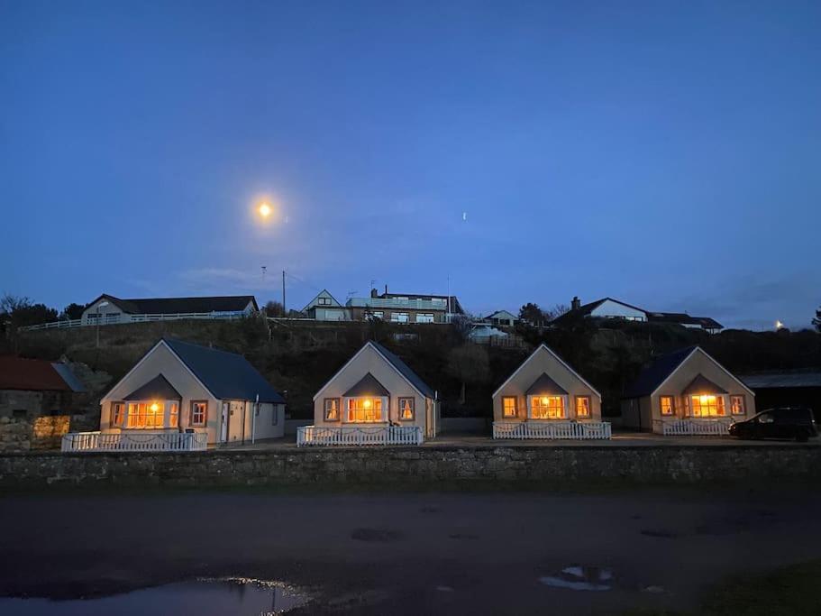Dolphin View Cottages Portmahomack Bagian luar foto