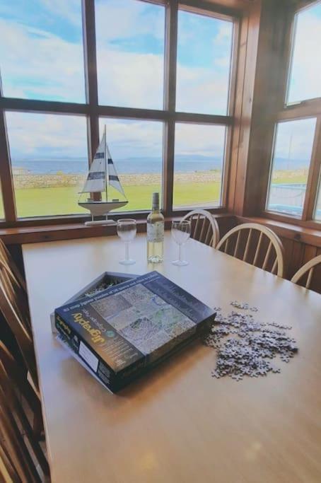 Dolphin View Cottages Portmahomack Bagian luar foto