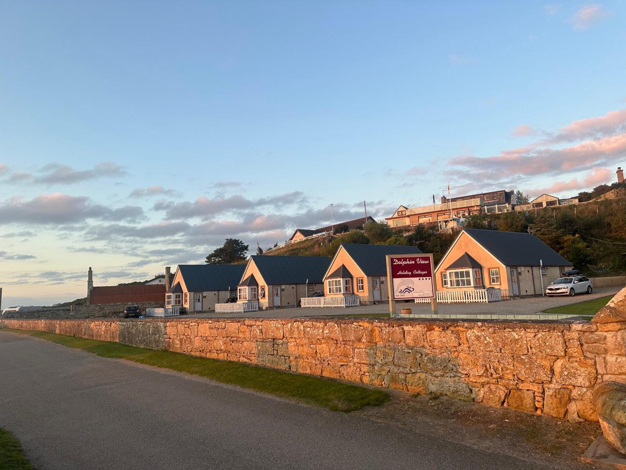 Dolphin View Cottages Portmahomack Bagian luar foto